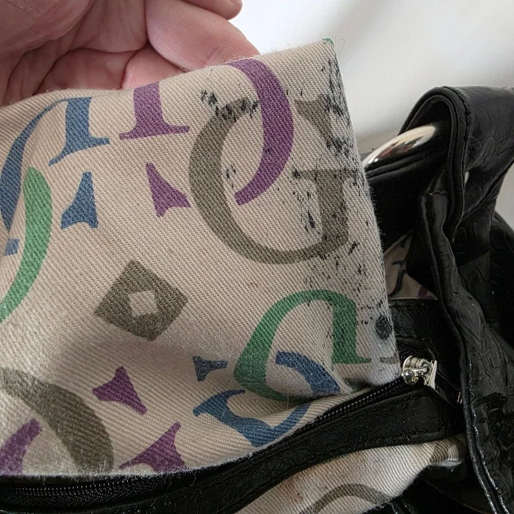 Vintage Y2K Guess Monogram Embossed Black Slouchy Hobo Shoulder Bag Silver Logo